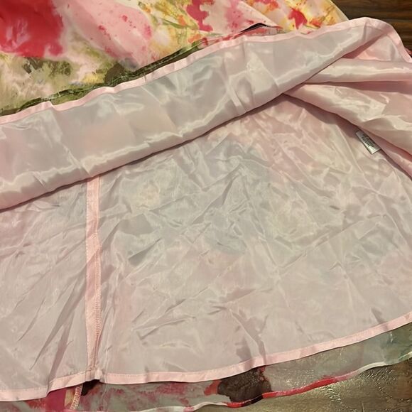 Donna Morgan Fit & Flare V-Neck Pink Lace Mixed Media Multi Floral Print Dress - Picture 12 of 15